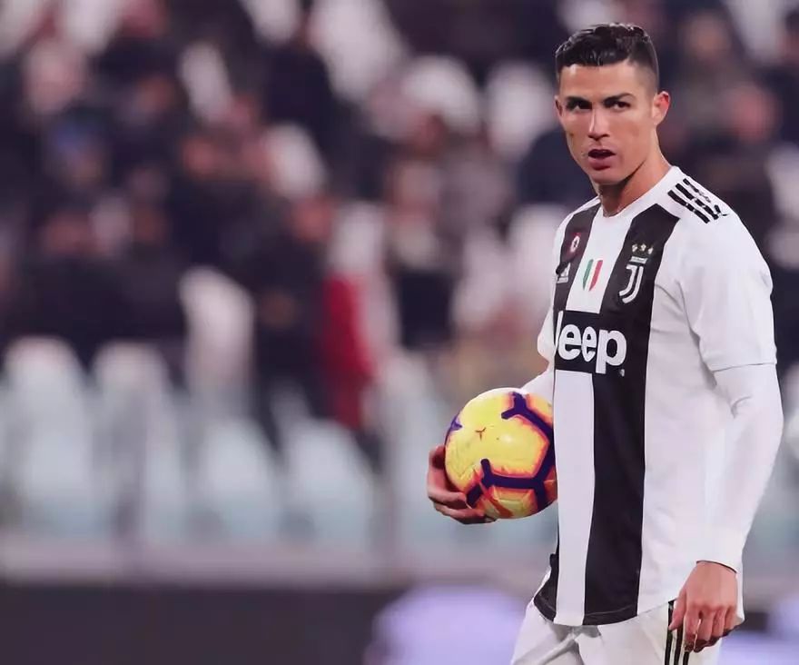 赛场上展现 赛场上展现