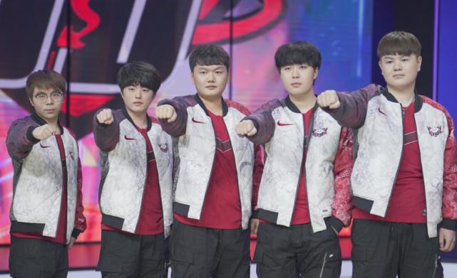 团体锦标赛 团体锦标赛