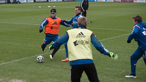 越比赛本身 越比赛本身