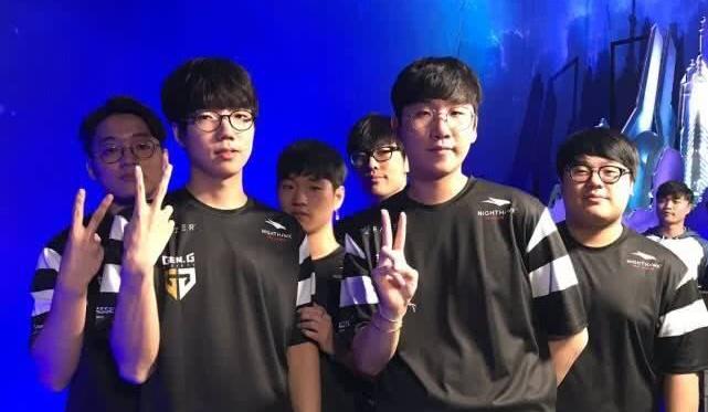 通过常年的 通过常年的