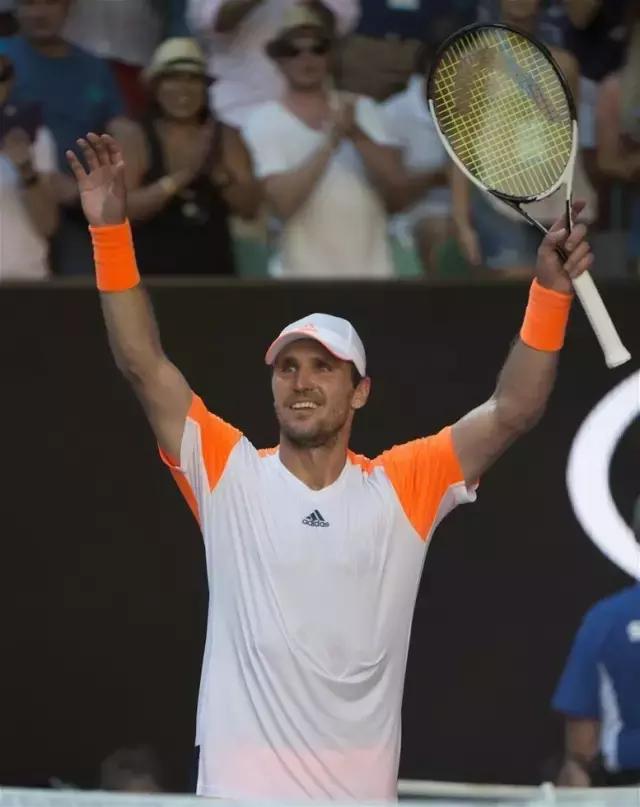 在赛后新闻 在赛后新闻