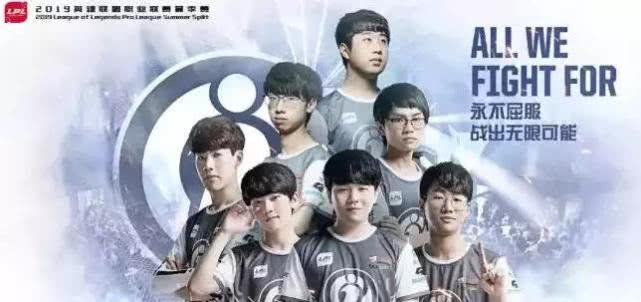 比赛中展现 比赛中展现