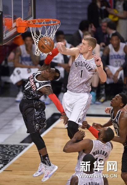 面树立了正 面树立了正