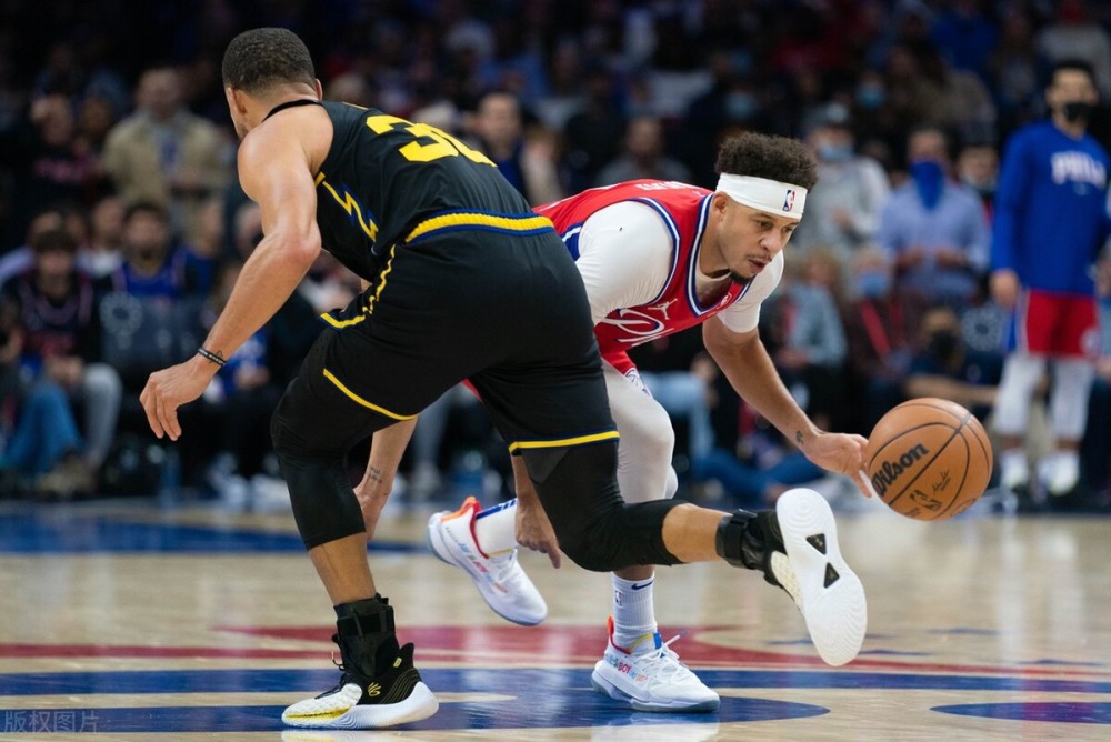 归化球员的 归化球员的