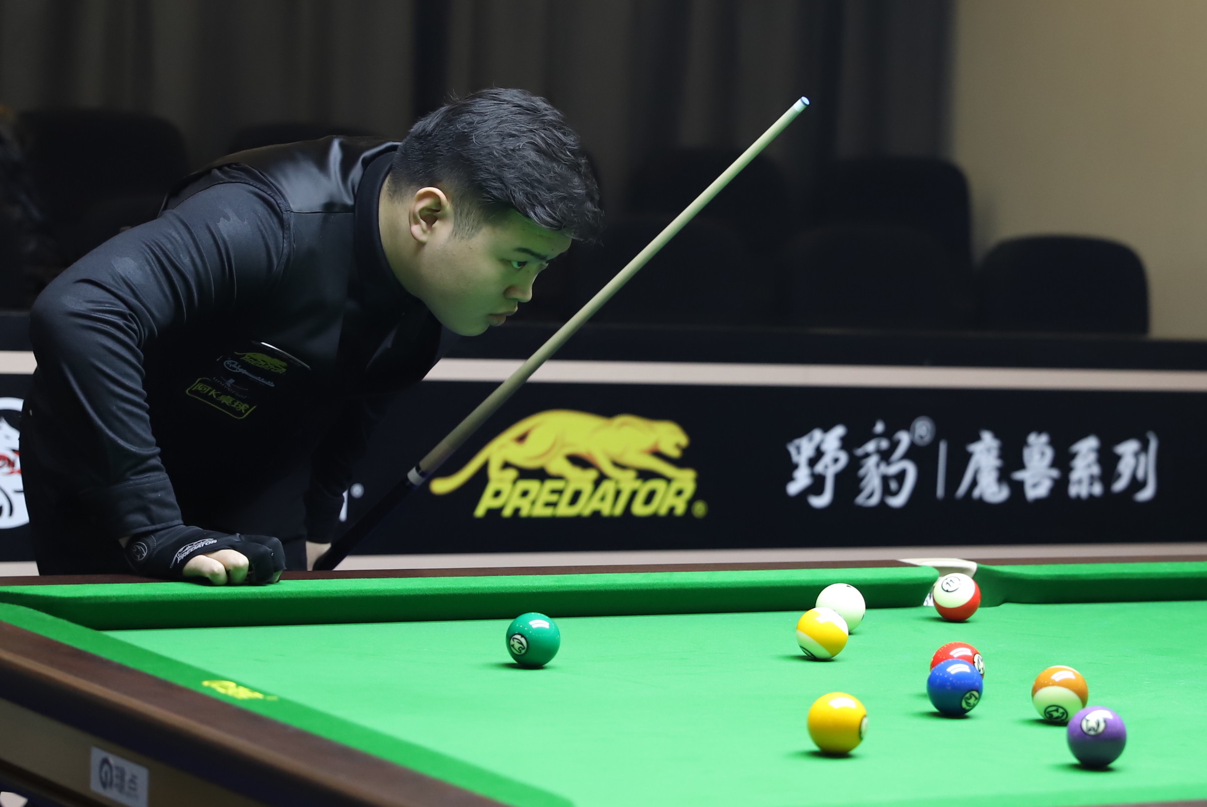 中国男排在 中国男排在