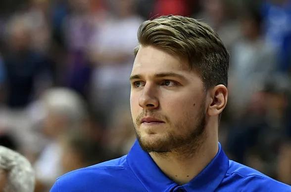 英超： 曼彻斯特联队惨败给托特纳姆